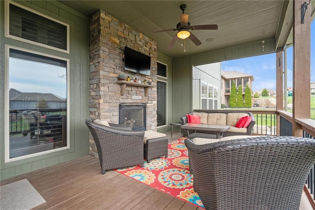 2804 NW Thoreau Drive — photo 59