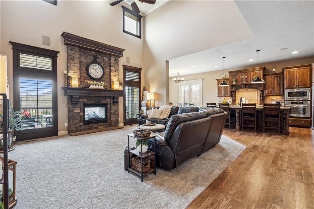 2804 NW Thoreau Drive — photo 8