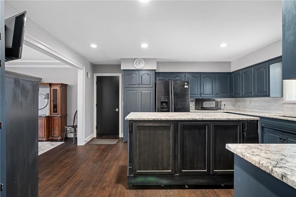 9452 W 193RD Terrace — photo 8