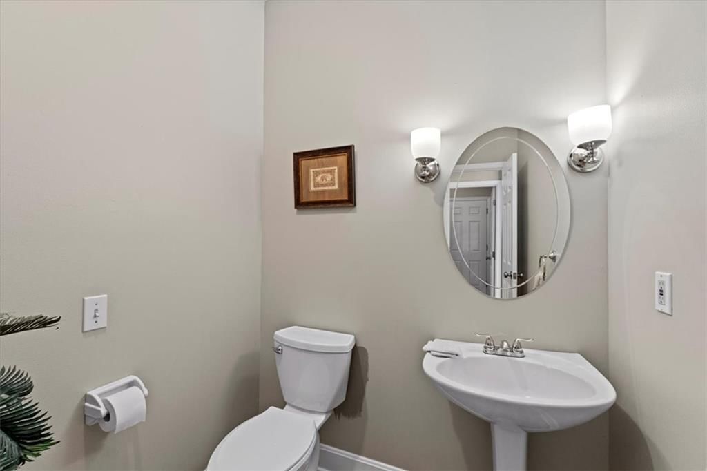 13021 Pembroke Lane — photo 13