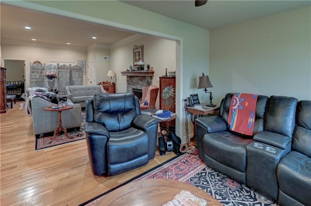 5358 S Jennings Court — photo 18
