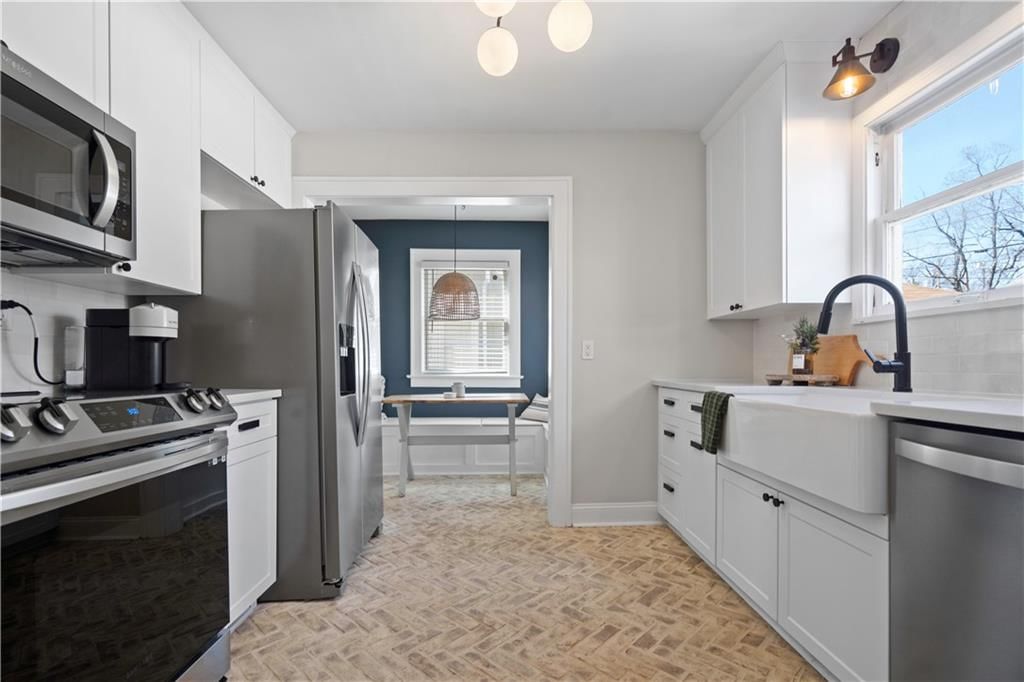 1120 W 75TH Terrace — photo 11