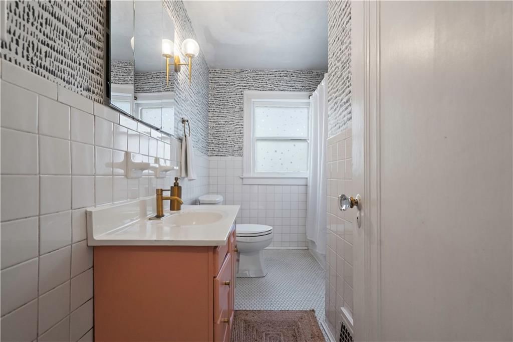 1120 W 75TH Terrace — photo 19