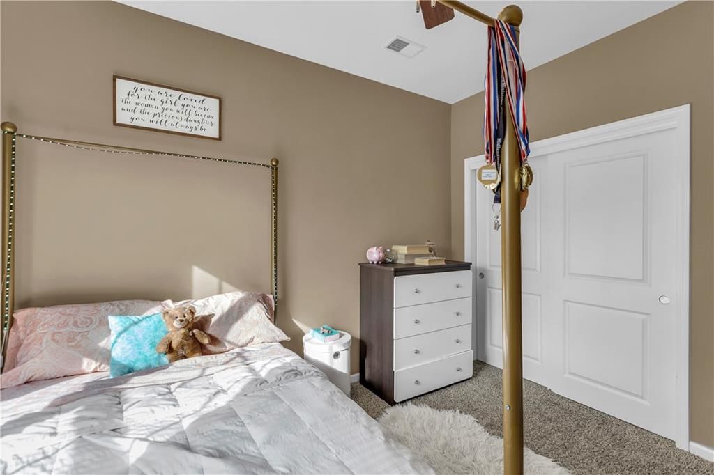 1724 NE Nine Oaks Drive — photo 25