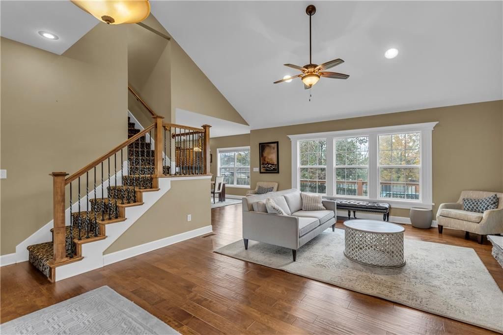 1724 NE Nine Oaks Drive — photo 7