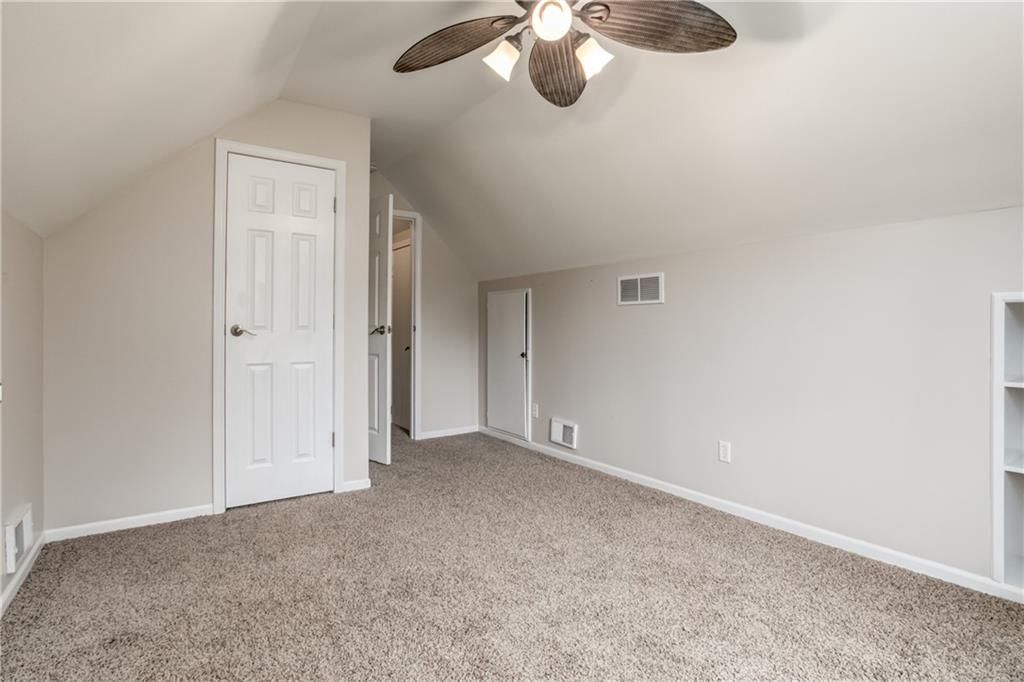 19290 W 87th Lane — photo 27
