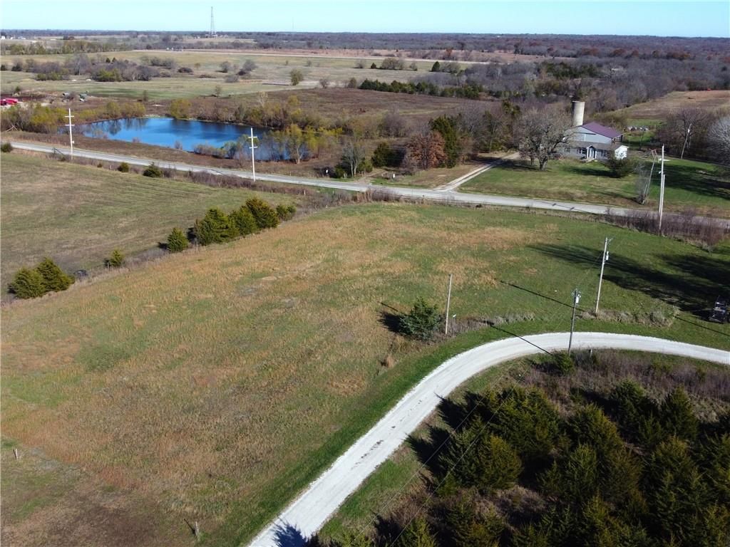 118, 122, 126, Bald Eagle Drive — photo 2