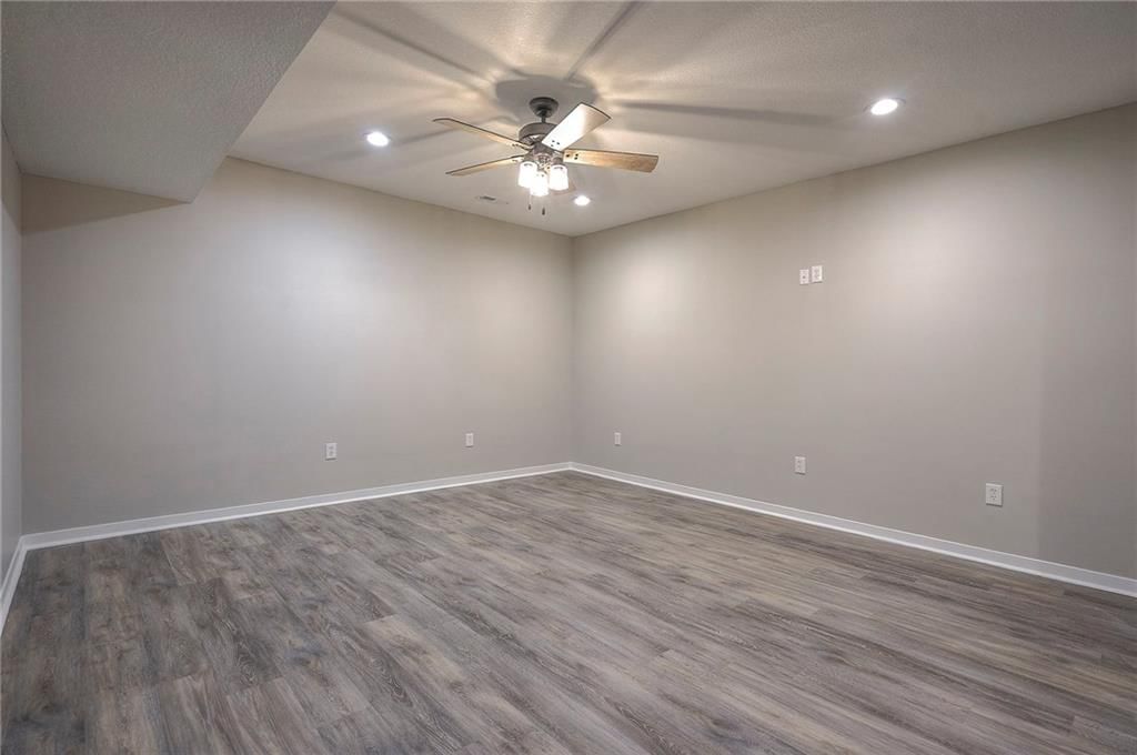 10794 S Race Street — photo 44
