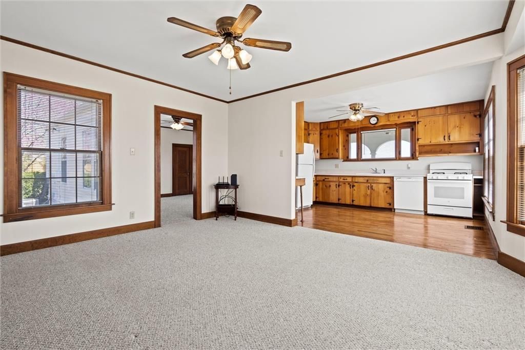 6804 Woodson Road — photo 19