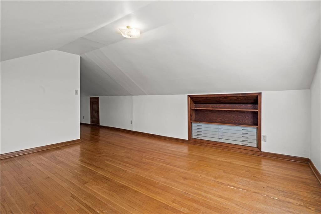 6804 Woodson Road — photo 26