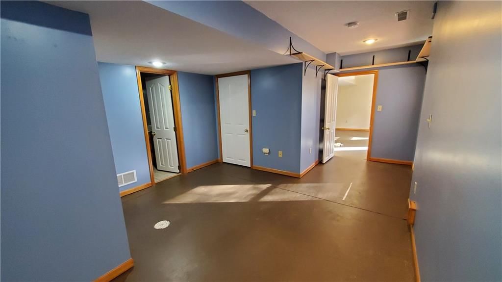 112 Post Oak Court — photo 33
