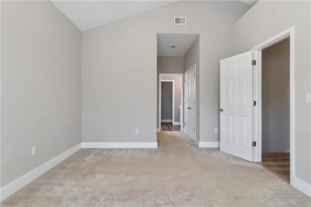 4722 W 159th Terrace — photo 23