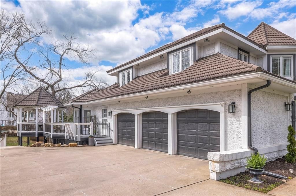 12508 BARTON Street — photo 87