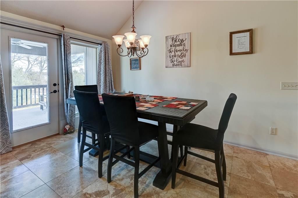 4705 Donnelly Drive — photo 11