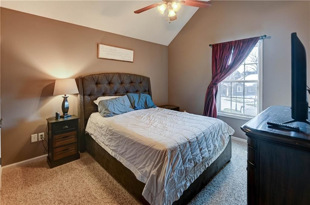 4705 Donnelly Drive — photo 16