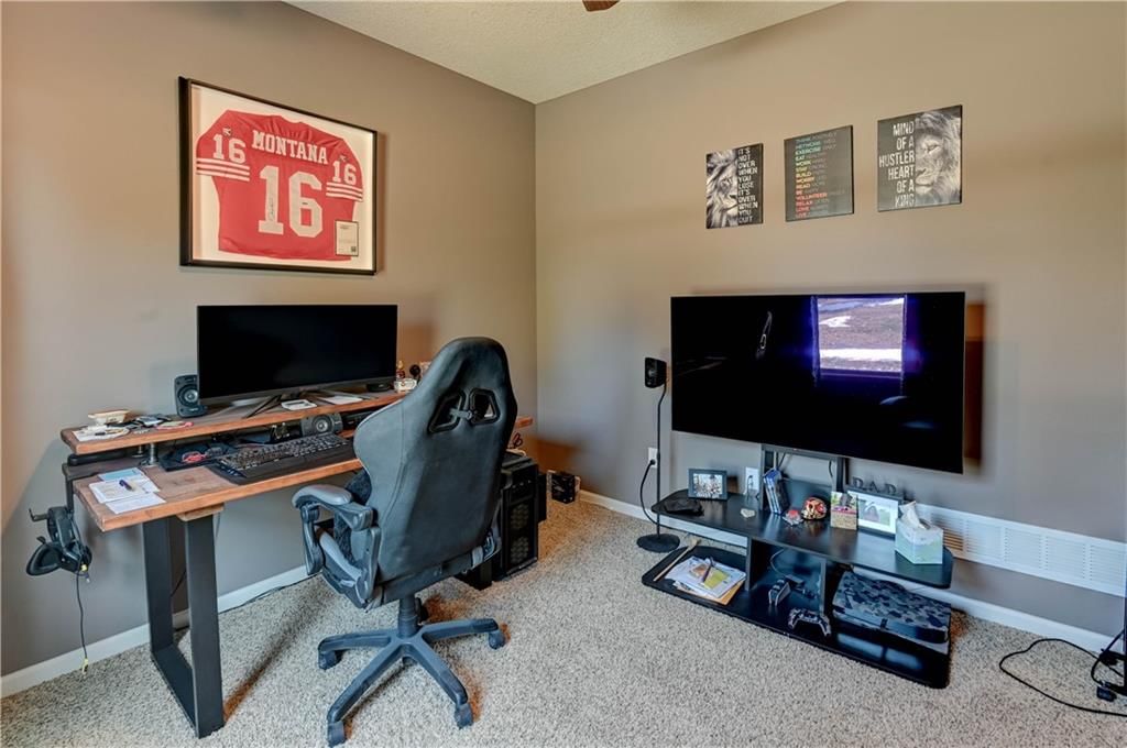 4705 Donnelly Drive — photo 32