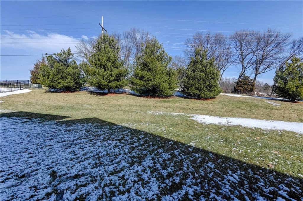 4705 Donnelly Drive — photo 41