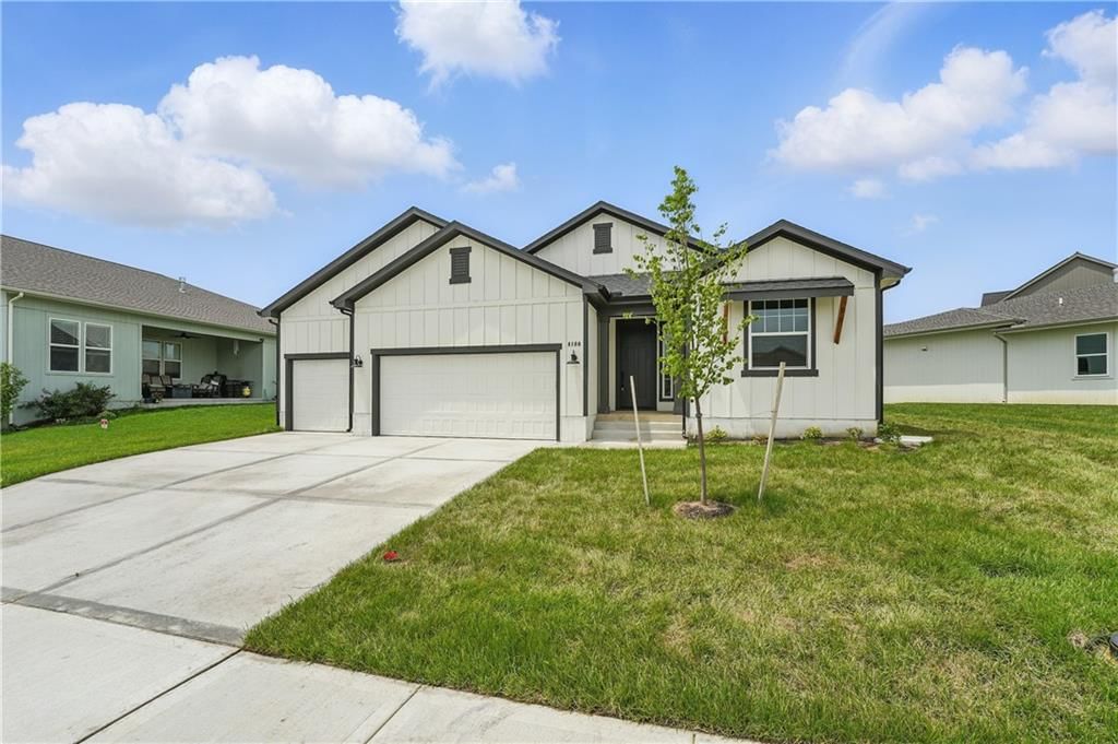 8100 N Sycamore Avenue, Kansas City, MO