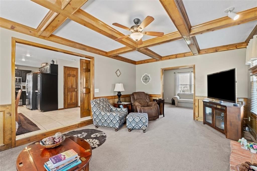 402 N Pinon Street — photo 11