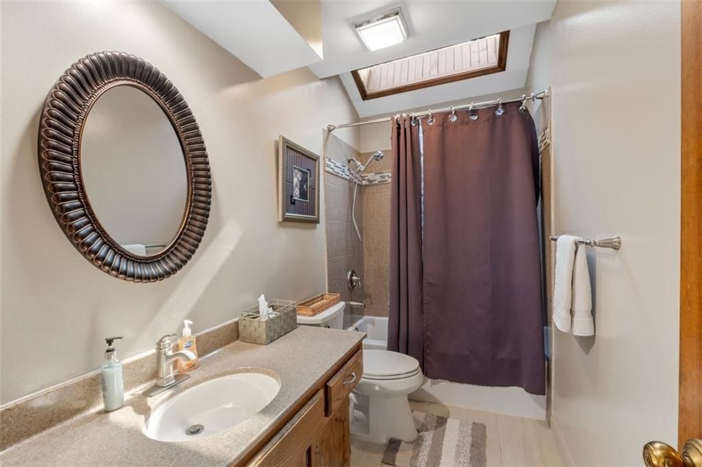 402 N Pinon Street — photo 25