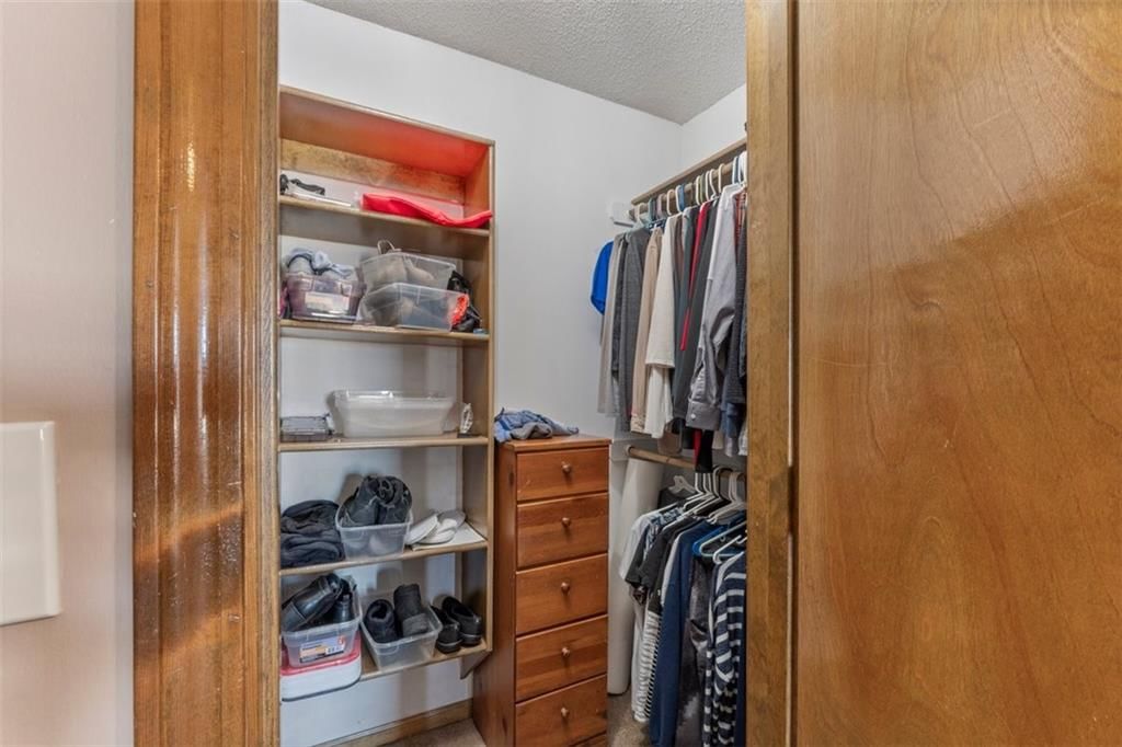 402 N Pinon Street — photo 31