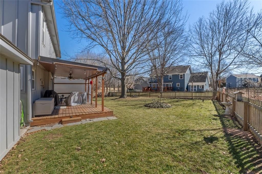 402 N Pinon Street — photo 43