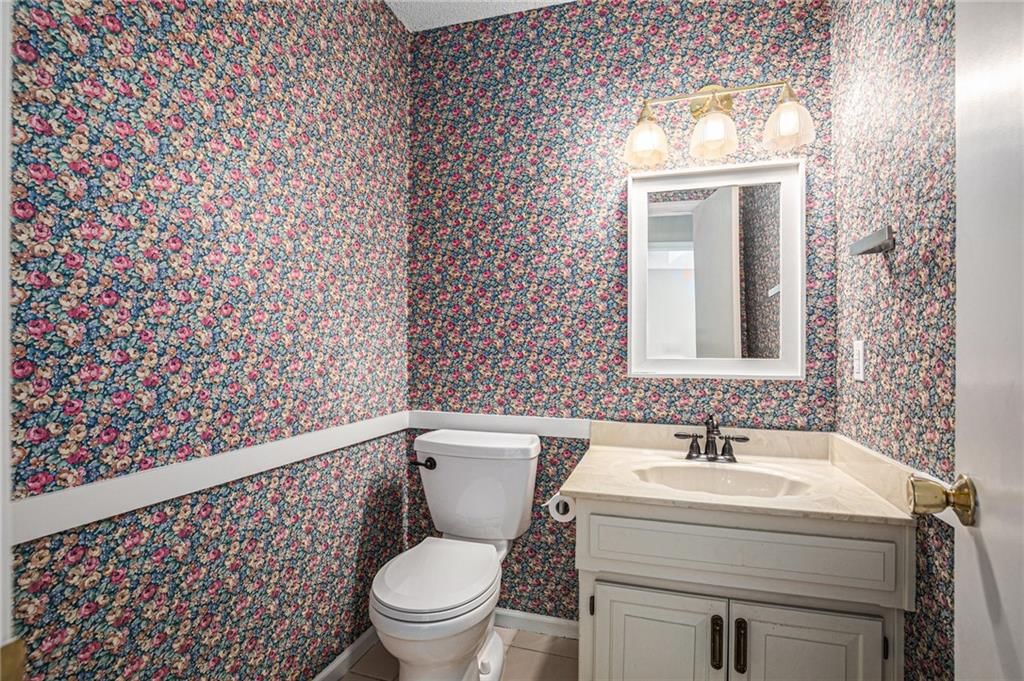 705 Burning Tree Street — photo 13