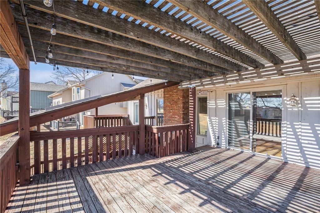 705 Burning Tree Street — photo 23