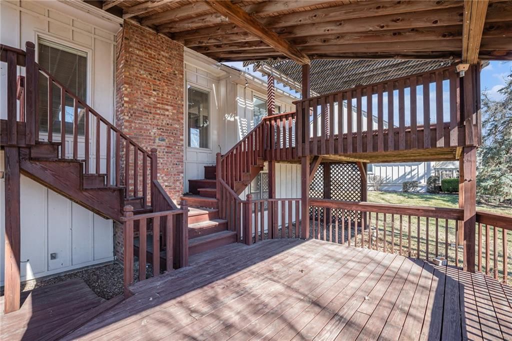 705 Burning Tree Street — photo 25