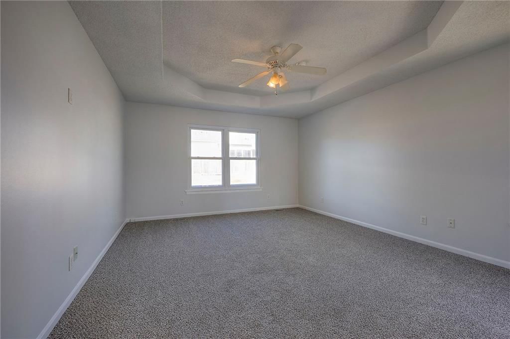 8520 Spring Avenue — photo 15