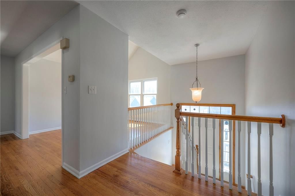8520 Spring Avenue — photo 20