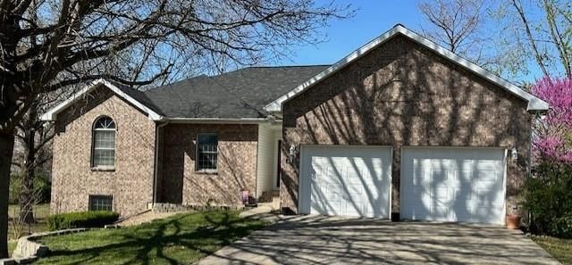 314 Hillcrest Drive — photo 3