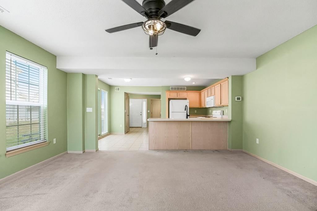 8028 N Lawn Avenue — photo 7