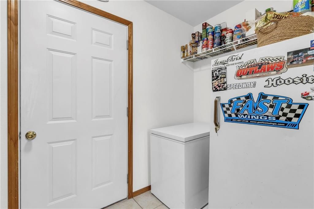 802 Birch Street — photo 25