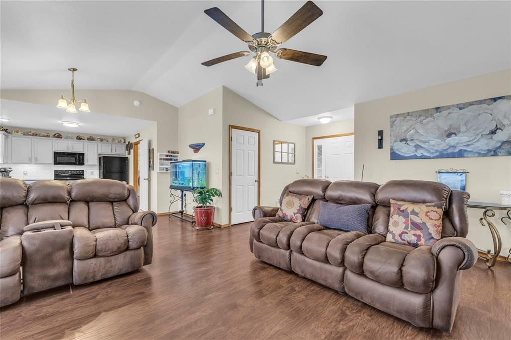 802 Birch Street — photo 7