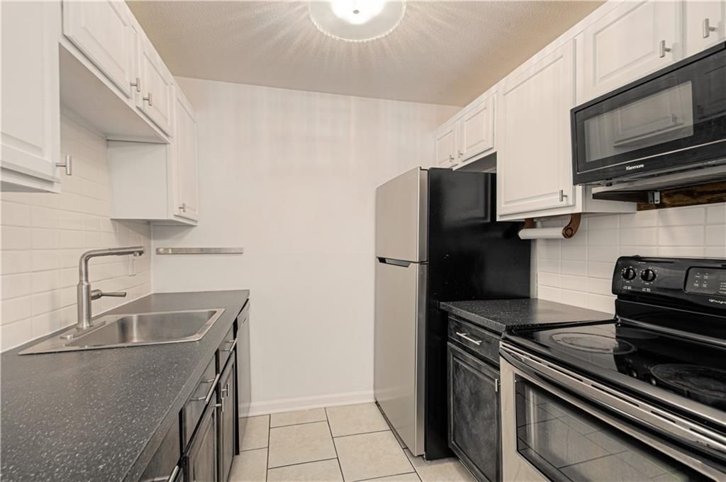 4524 Holly Street — photo 12