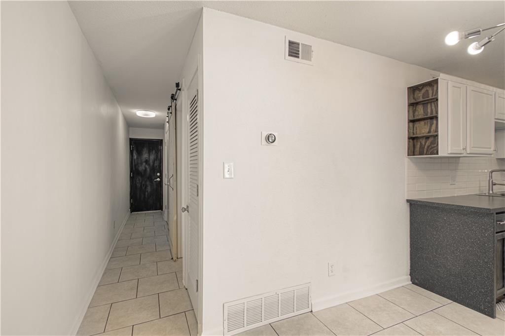 4524 Holly Street — photo 13