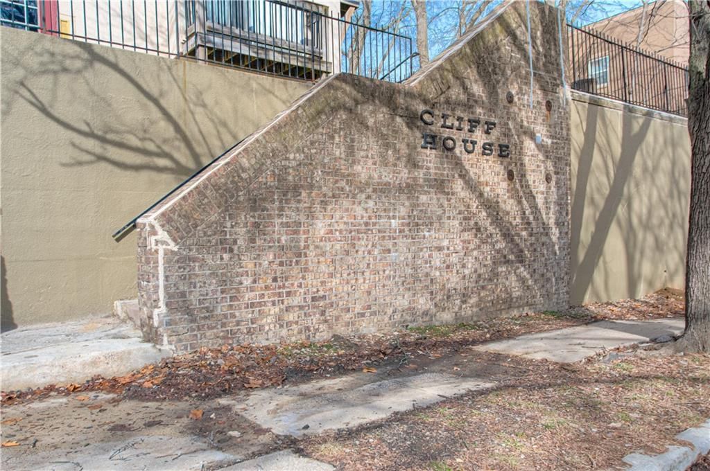 4524 Holly Street — photo 3