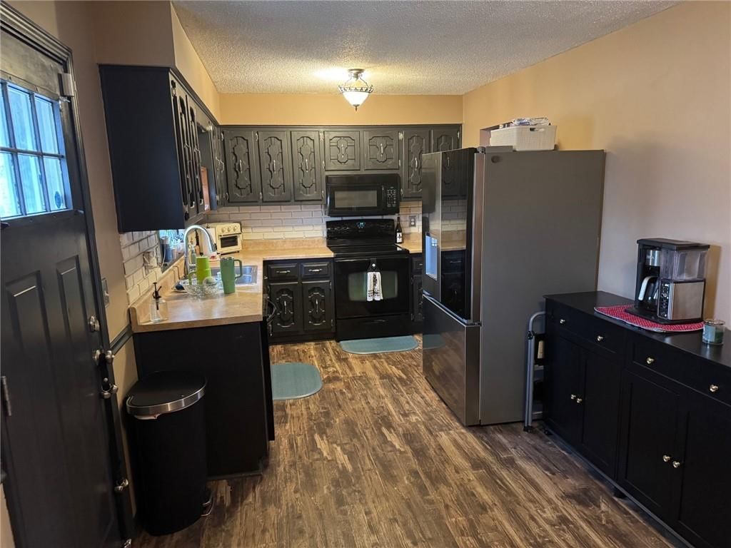1701 Lee Lane — photo 4