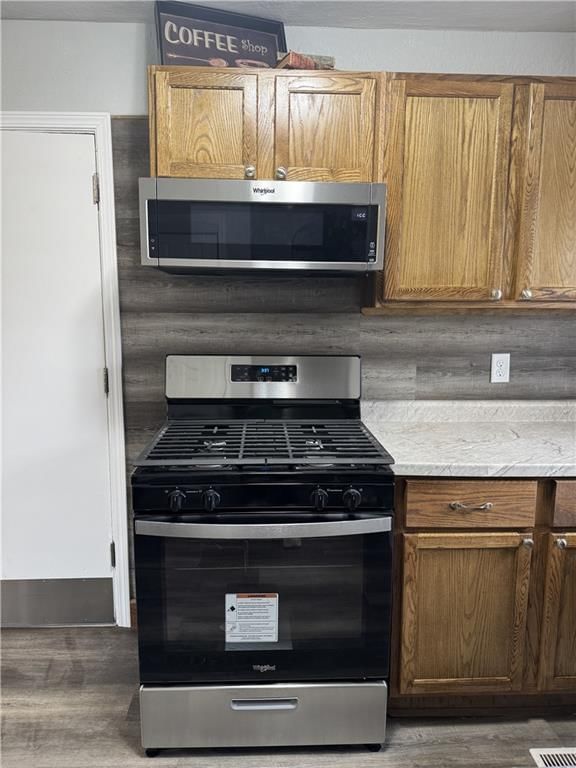 10904 Cambridge Avenue — photo 5