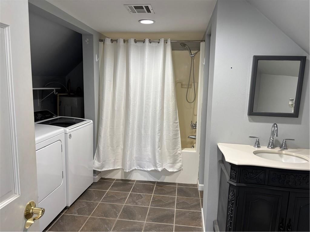 523 S Oak Street — photo 21
