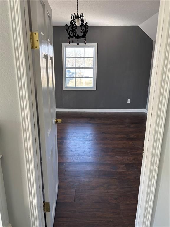 523 S Oak Street — photo 24