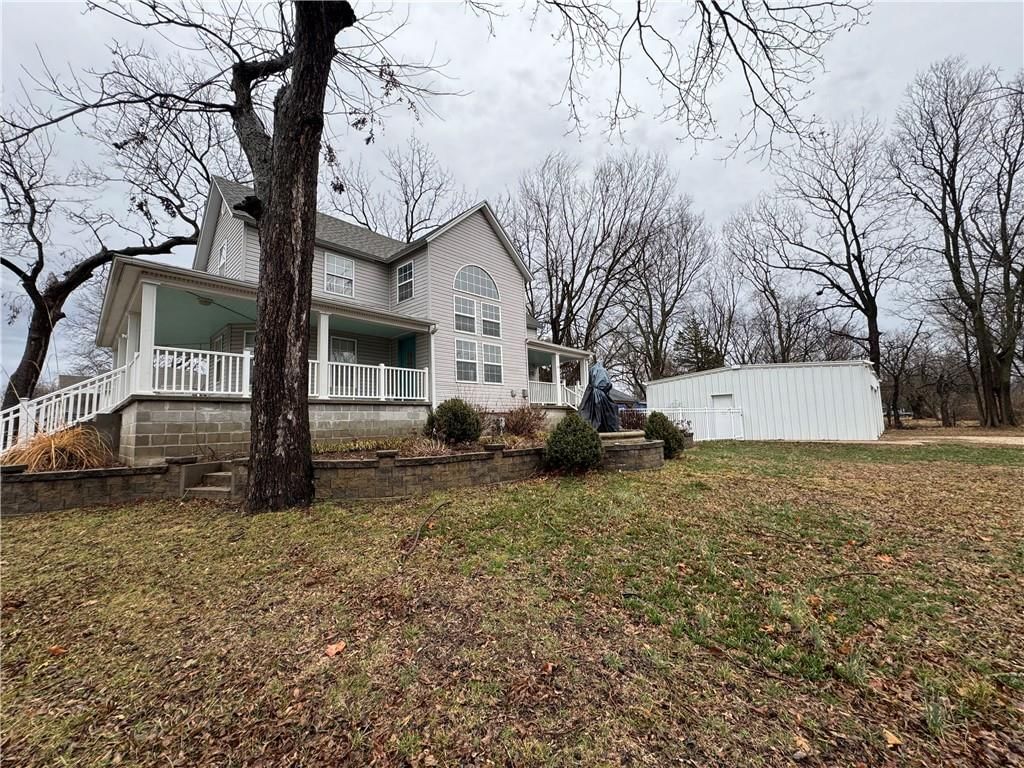 523 S Oak Street — photo 7