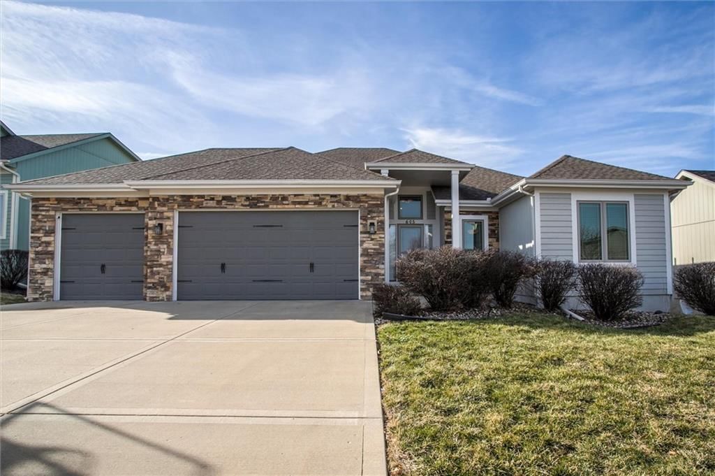 605 NW 112th Street, Kansas City, MO