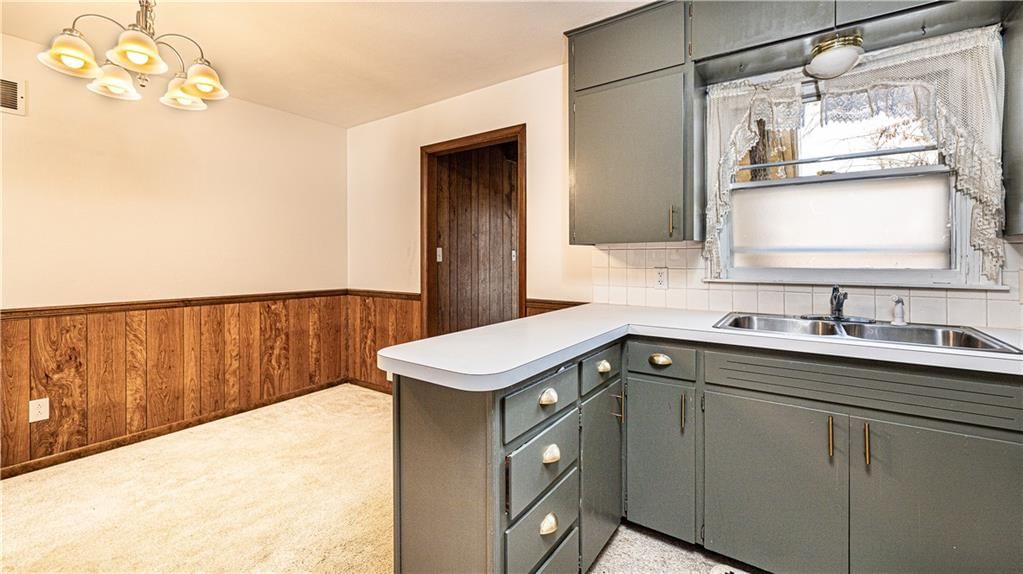 504 W Ash Street — photo 10