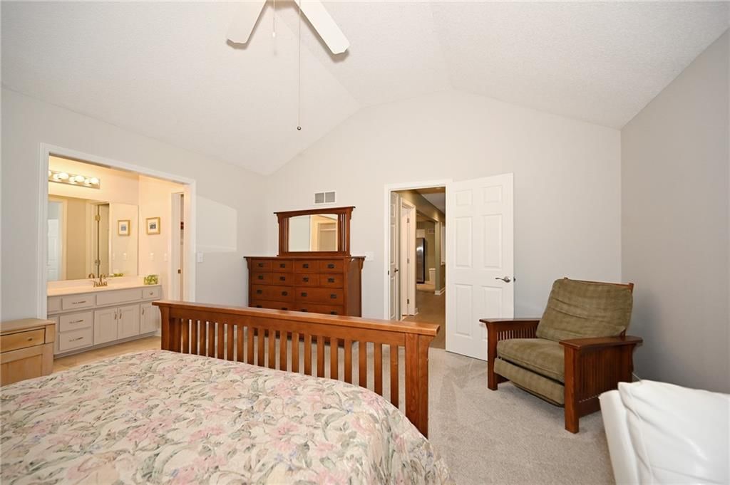 8200 Bradford Court — photo 16