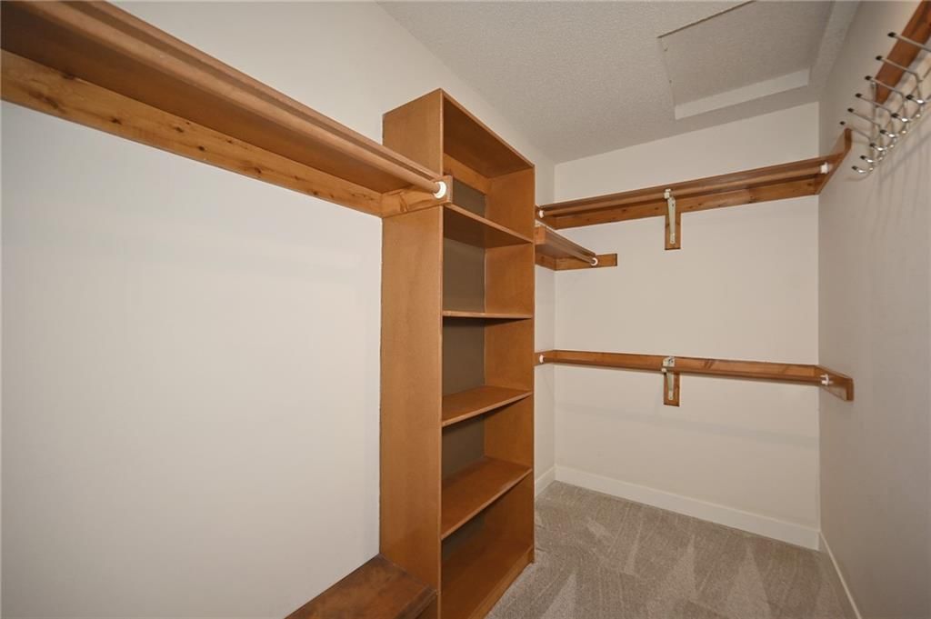 8200 Bradford Court — photo 24