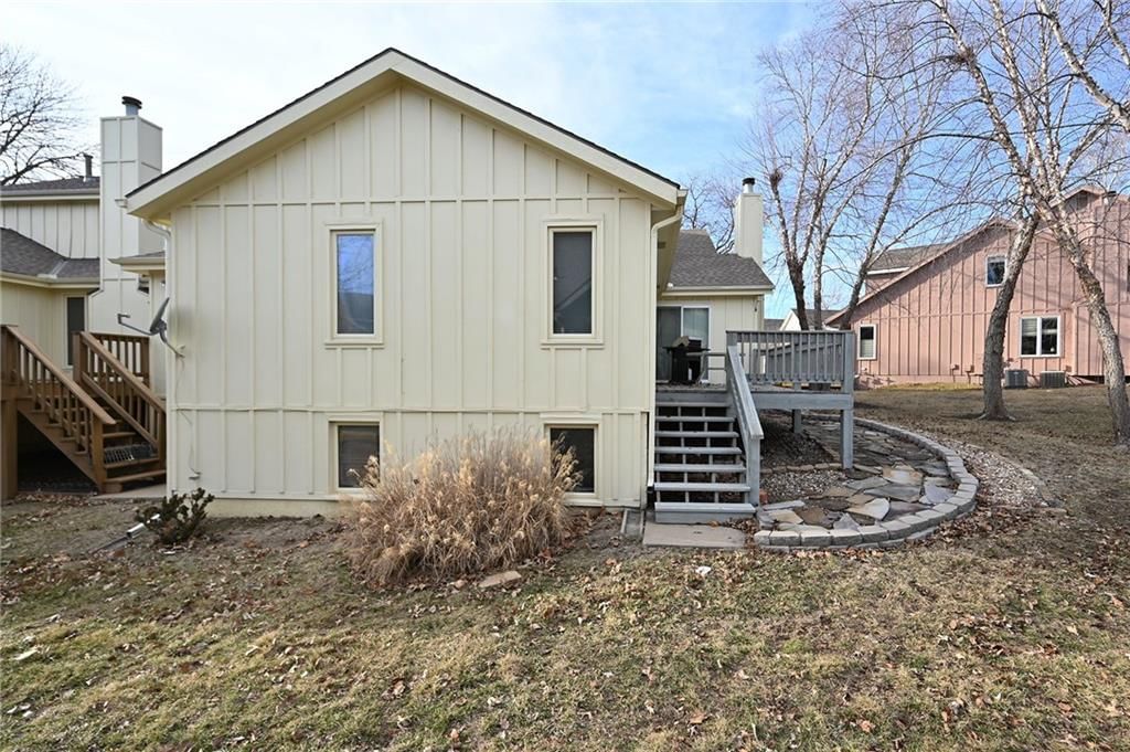 8200 Bradford Court — photo 32