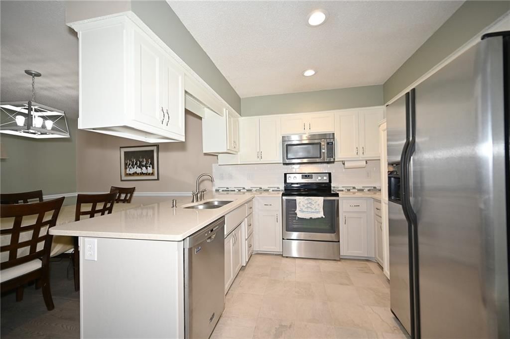 8200 Bradford Court — photo 7