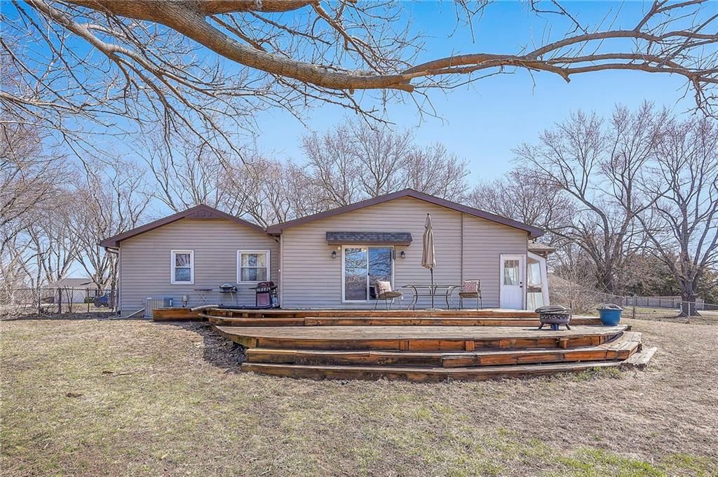 8250 Barth Road — photo 35